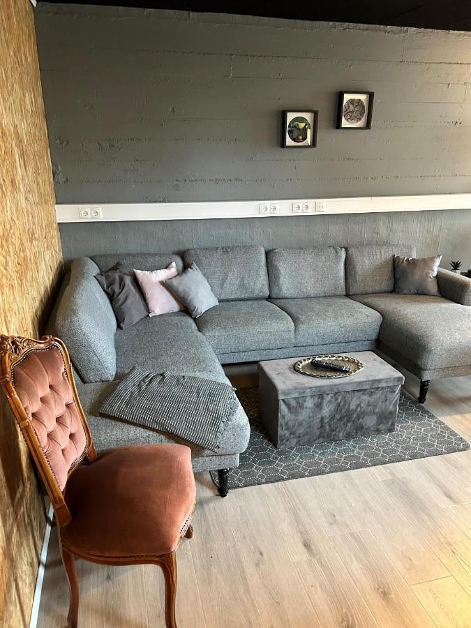 The Little Guesthouse Downtown - Keflavik Airport Buitenkant foto